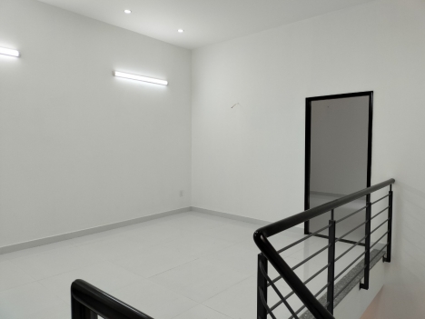 Nhà 2 tầng đúc Phan Văn Trị,Bình Thạnh, 94m2 (5.3x17.5), chỉ 8.5 Tỷ.