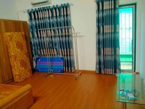 Nhà rất đẹp, Nguyễn Thái Học, ô tô vào nhà. Dân xây chắc chắn, kinh doanh spa, thiệu thuốc, thẩm
