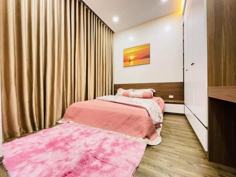 Bán nhà phố Minh Khai ,42m2 x 5 tầng,Nhà đẹp lung linh, 3 Tỷ 900