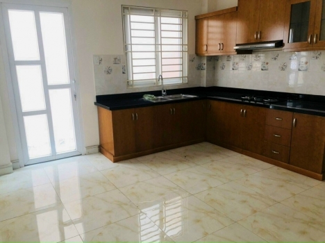 Bán nhà 1 trệt 2 lầu, sạch đẹp Đang cho thuê đường Đại Lộ 3 , Phước Bình, giá tốt chỉ 10.8 tỷ.