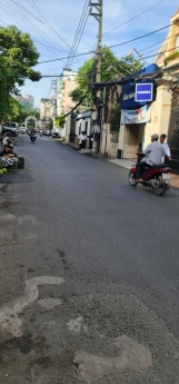 Hàng nóng góc 3MT CMT8 – Tân Bình, 7L giá 110 tỷ