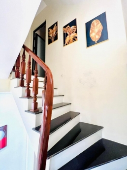 Bán nhà phố Đại La ,41m2 x 5 tầng,Tặng Nội Thất, Sang Tên, 4Tỷ100