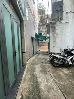 BÁN NHÀ HẺM 248 CMT8,  Q3 , GIÁ CHỈ NHỈNH 3 TỶ