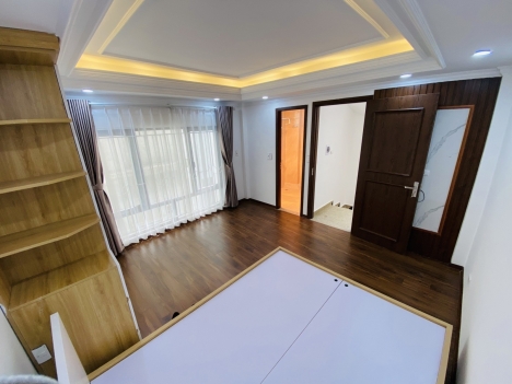 Nhà mới ,Ful đồ,Nguyễn Văn Trỗi,20m ra phố,MT6m,5T,chỉ 3,8 tỷ.