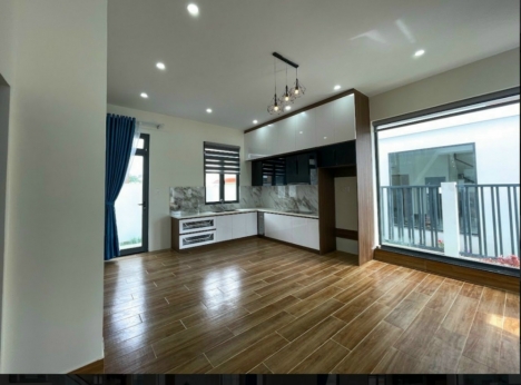 Cần bán cặp biệt thự xinh xắn trên đường Nguyễn Hữu Cầu, Phường 12, TP. Đà Lạt, giá 25 tỷ