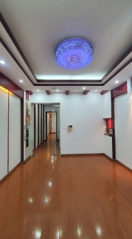 Chính chủ bán nhà Cầu Giấy ngõ 175 Lạc Long Quân, oto vào nhà, 5 tầng, DT 66m2, giá 10.6 tỷ