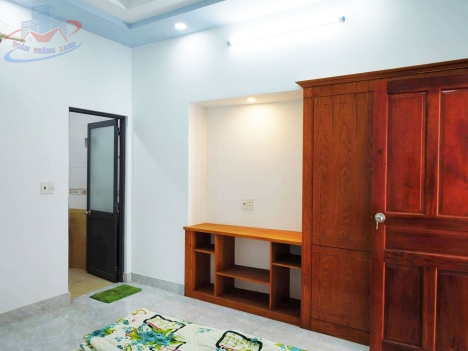 80M RA MT NGUYỄN ẢNH THỦ - HXH - 3 TẦNG, 4 PN. NHÀ ĐẸP Ở NGAY.