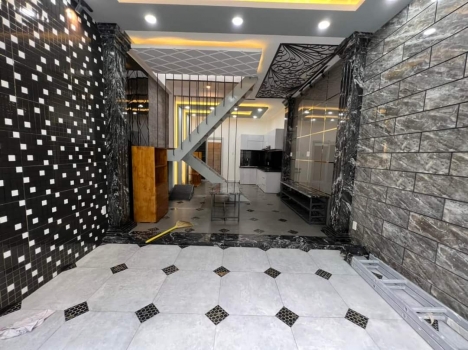 Chỉ nhỉnh 5 tỷ có ngay nhà 2 Tầng ,4x10.5 m2 gần đường Tạ Quang Bửu Quận 8