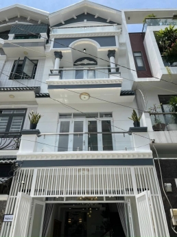 Nhà Cao Tầng Đồng Bộ , Nguyễn Thị Hương , Nhà Bè , 4.6x12 , chi còn 6,3 tỷ