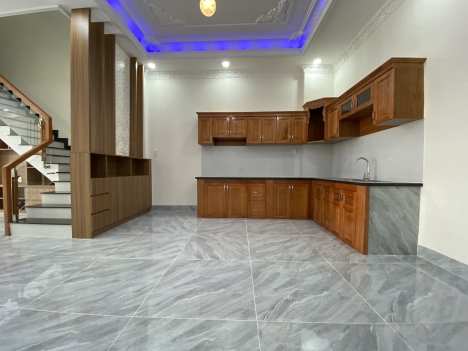 Phong Cách Thiết Kế Tân Cổ Điển - 4 Phòng ngủ - sân xe hơi