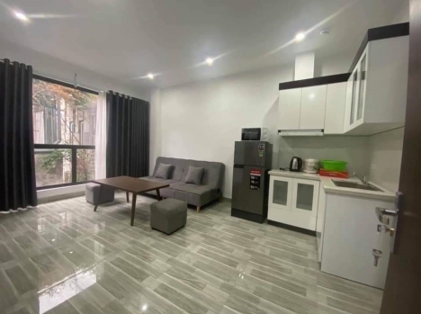 Nhà đẹp Ô TÔ đỗ cửa, Nguyễn Chí Thanh 95m x 5 tầng, MT 5.5 m, giá 14 tỷ