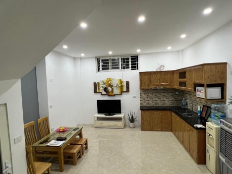 BÁN NHÀ PHỐ LĨNH NAM: 45M2, 5 TẦNG, 4 NGỦ, MT 4M, PHÂN LÔ, 10M RA Ô TÔ ĐỖ. 3.8 TỶ