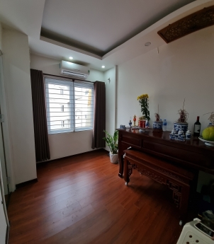 CHUNG CƯ MINI DONG TIỀN PHỐ HÀN THUYÊN-PHẠM ĐÌNH HỔ -HAI BÀ TRƯNG -8PHÒNG HIỆU SUẤT 40TR/THÁNG