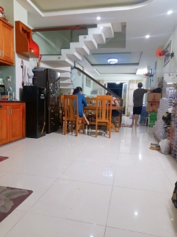 Nhà đẹp VƯỜN LÀI TÂN PHÚ 80m 4 tầng nhỉnh 8 tỷ .Hẻm thông xe tải