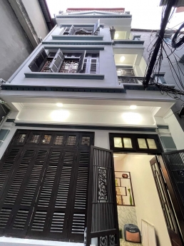 TRUNG TÂM CẦU GIẤY - MẶT TIỀN ĐẸP - HAI THOÁNG. NHÀ TRẦN THÁI TÔNG 38M2, 4T, MT5M, GIÁ 5.35 TỶ.