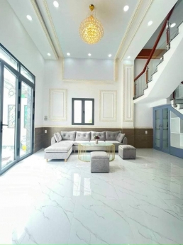 BÁN NHÀ ĐẸP Q7 TẶNG NỘI THẤT GIÁ NHỈNH 4 TỶ