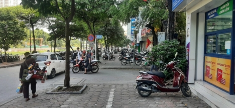 Siêu phẩm Nhà Phố Trung Kính - 59m2 giá 18,8 tỷ.