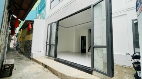 NHÀ MỚI TINH CẦM BÁ THƯỚC, TRUNG TÂM PHÚ NHUẬN, 39.5M2, 4 TẦNG, 6.5 TỶ TL