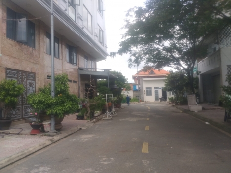 HƠN 100M2 ĐẤT THỔ CƯ - NỞ HẬU - NGAY THẠNH XUÂN Q12 GIÁ 3 TỶ 550