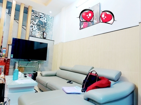 Bán nhà đẹp xinh Âu Cơ Tân Bình 3.6x9m tặng nội thất xịn giá rẻ chỉ 4.15 tỷ