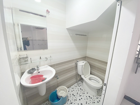 Bán nhà hẻm 240 Nguyễn Văn Luông 30m2 x 4T P.11 Quận 6 chỉ 3 tỷ