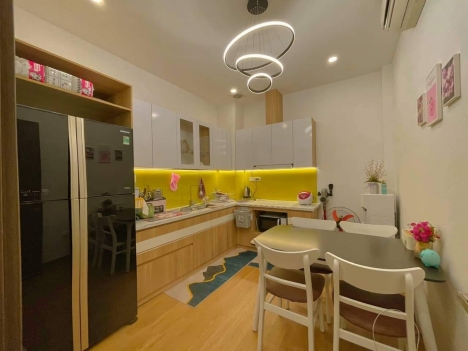 MẶT PHỐ KINH DOANH SẦM UẤT TT QUẬN THANH XUÂN 55m 5T MẶT TIỀN 4M CHỈ 16 TỶ