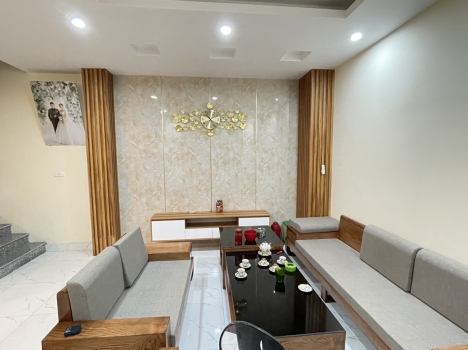 Bán nhà phố Khương Trung: 36m2*5 tầng, LÔ GÓC, SĐCC, CỰC GẦN PHỐ, chỉ nhỉnh 4 tỷ.