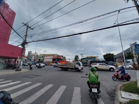 Cần bán Gấp, 9x14 Nhỉnh 30tr.m nhà ngã tư Trung Chánh, hocmon,