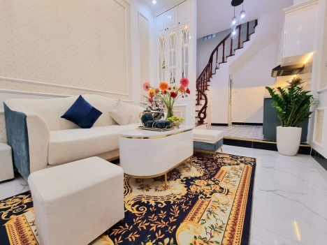 BÁN NHÀ PHỐ GỐC ĐỀ: 35M2, 5 TẦNG, 3 NGỦ, MT 4M, PHÂN LÔ, 5M RA Ô TÔ ĐỖ. 4 TỶ