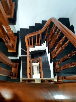 Bán nhà phố Khương Trung: 36m2*5 tầng, LÔ GÓC, SĐCC, CỰC GẦN PHỐ, chỉ nhỉnh 4 tỷ.