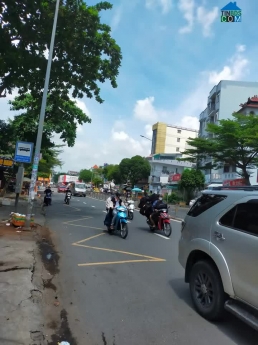 Ngộp bank căn góc 2MT Âu Cơ 5L giá siêu mềm 17 tỷ