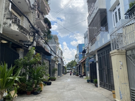 BÁN NHÀ 4 TẦNG ĐẸP Ở NGAY KHU NHÀ ĐỒNG BỘ 4 TẦNG, BÌNH TÂN, 69 m2, 4 TỶ 9