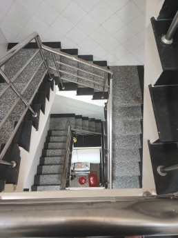 Bán CHDV 17 phòng HXH Thành Thái Quận 10, DT 80m2 giá nhỉnh 15 tỷ