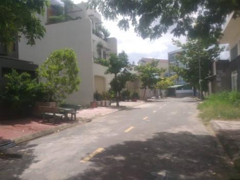 HƠN 100M2 ĐẤT THỔ CƯ - NỞ HẬU - NGAY THẠNH XUÂN Q12 GIÁ 3 TỶ 550