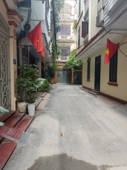 Phân lô, ô tô tránh ba gác trước nhà, Trần Tử Bình, 46m2, 9 tỷ