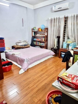 CHÍNH CHỦ bán nhà Lê Trọng Tấn: 35m2*4 tầng, 4 ngủ, NGÕ THOÁNG, Ở NGAY, 4.3 tỷ.