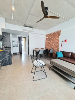 CĂN GÓC, BÍCH CÂU 48 m x 5 tầng. MT4,5m giá 5,6 tỷ.