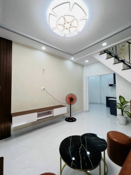 NHÀ MỚI ĐẸP, TÂN ĐỊNH, QUẬN 1, HƠN 28M2, GIÁ QUÁ TỐT CHỈ 4.95 TỲ TL