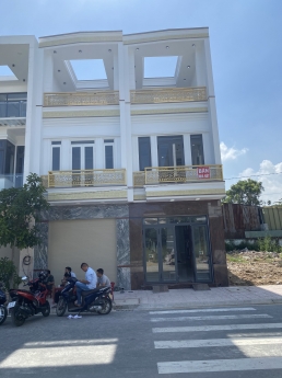 Bán Nhà Bình Dương - Nhà Trục Chính KDC.Mặt Tiền Kinh Doanh