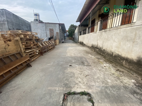 chỉ 2ty có ngay 150m full thổ cư , đường oto tránh , ngõ thông ,  cách QL2 chỉ 400m