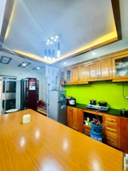 Bán gấp nhà Tô Vĩnh Diện: 38m2*4 tầng, GẦN Ô TÔ, 2 THOÁNG, chỉ hơn 4 tỷ.