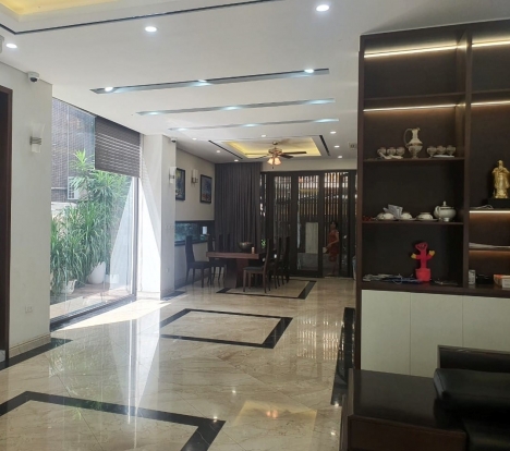 Biệt Thự đẳng cấp Imperia Garden Nguyễn Huy Tưởng 196m2 x 5T, MT 9m giá chào 60 tỷ