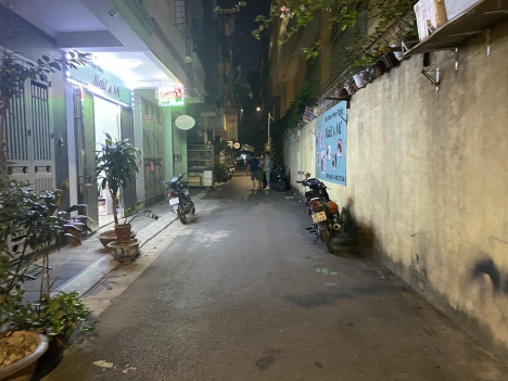 CHÍNH CHỦ bán nhà Lê Trọng Tấn: 35m2*4 tầng, 4 ngủ, NGÕ THOÁNG, Ở NGAY, 4.3 tỷ.