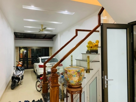 Bán NHà Riêng Tại Đường Vương Thừa Vũ_Hà Nội_ 96m2_ 14tỷ