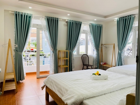 Bán gấp nhà Mặt tiền kinh doanh đường Thi Sách, Đà Lạt giá chỉ 12 tỷ