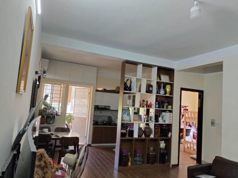Bán nhà chung cư phố thép mới khu đô thị Việt Hưng Long biên . Dt 73,64m. Giá 1.550 tỷ
