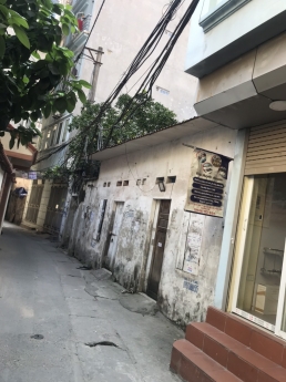 Bán 160m2 Đất Nguyễn Khánh Toàn, Cầu Giấy gần phố chia lô tốt nhỉnh 90 triệu/m