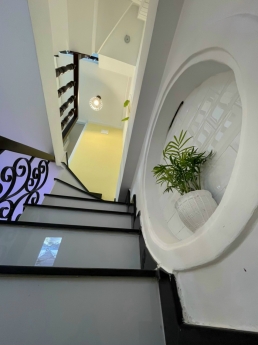 Nhà mới 3 tầng hẻm 4m Nguyễn Kiệm, Gò Vấp, 22m2 ngang 4m, chỉ 2.4 Tỷ
