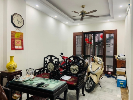 BÁN NHÀ XUÂN LA-TÂY HỒ-LÔ GÓC-5 TẤNG-GIÁ: 6 TỶ