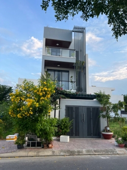 Chính Chủ Cần Bán Nhà 3 Tầng KĐT Mỹ Gia Gói 5 TP Nha Trang. 3PN 4WC. Đường Rộng 12m.